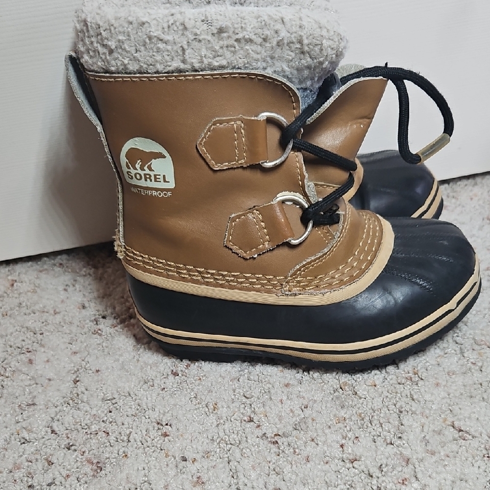 Sorel Kids' Brown and Black Snow Boots